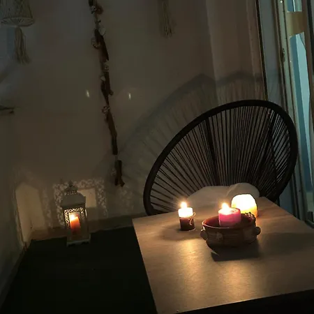 Gjonis House *